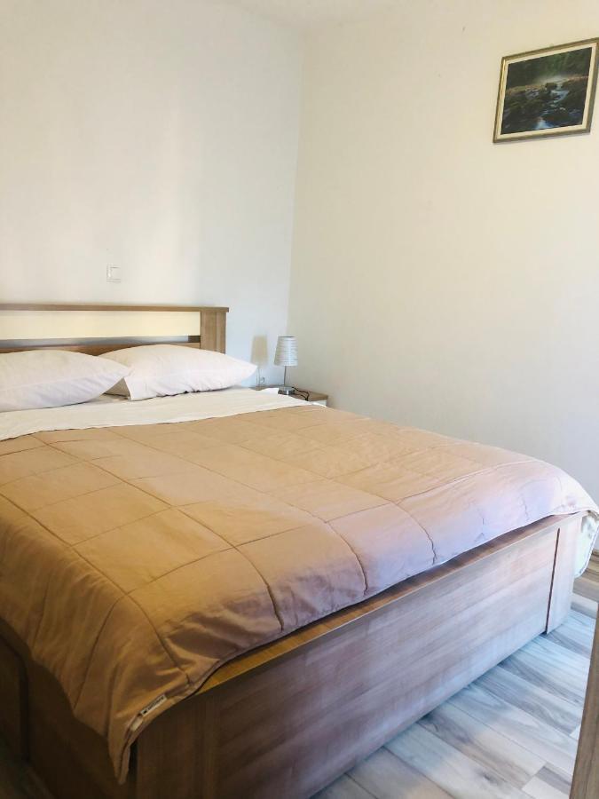 Apartmani Veronika Sukošan المظهر الخارجي الصورة