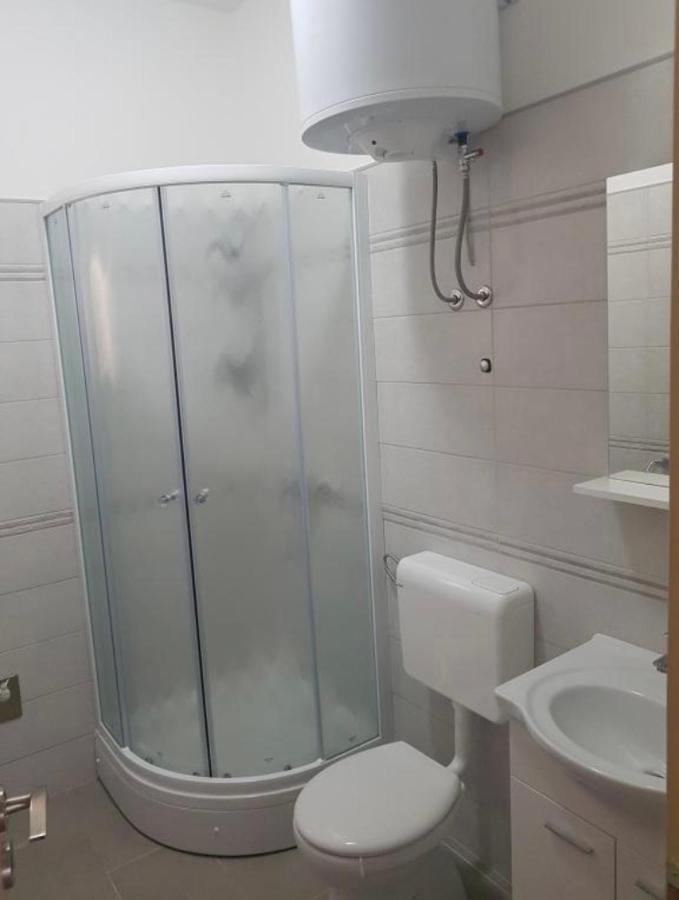 Apartmani Veronika Sukošan المظهر الخارجي الصورة