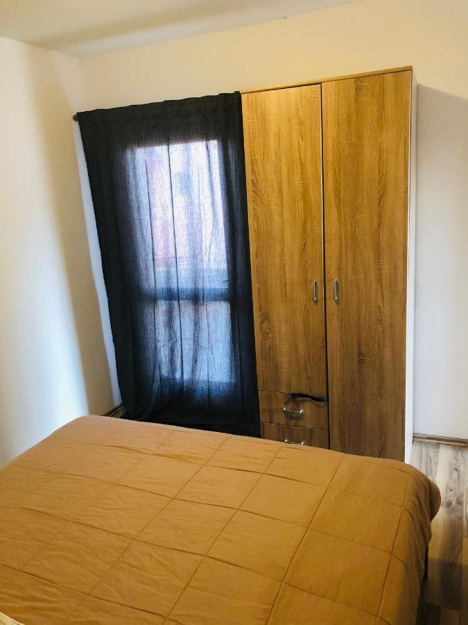 Apartmani Veronika Sukošan المظهر الخارجي الصورة